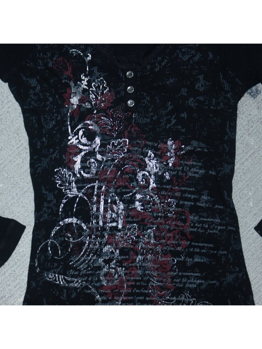 Lena Lace Trim Graphic Henley Long Sleeve T-Shirt Black Small - Picture 2 of 7